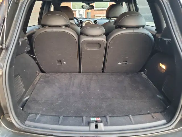 MINI Countryman view 18