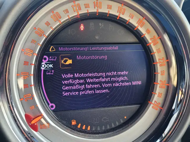 MINI Countryman view 15