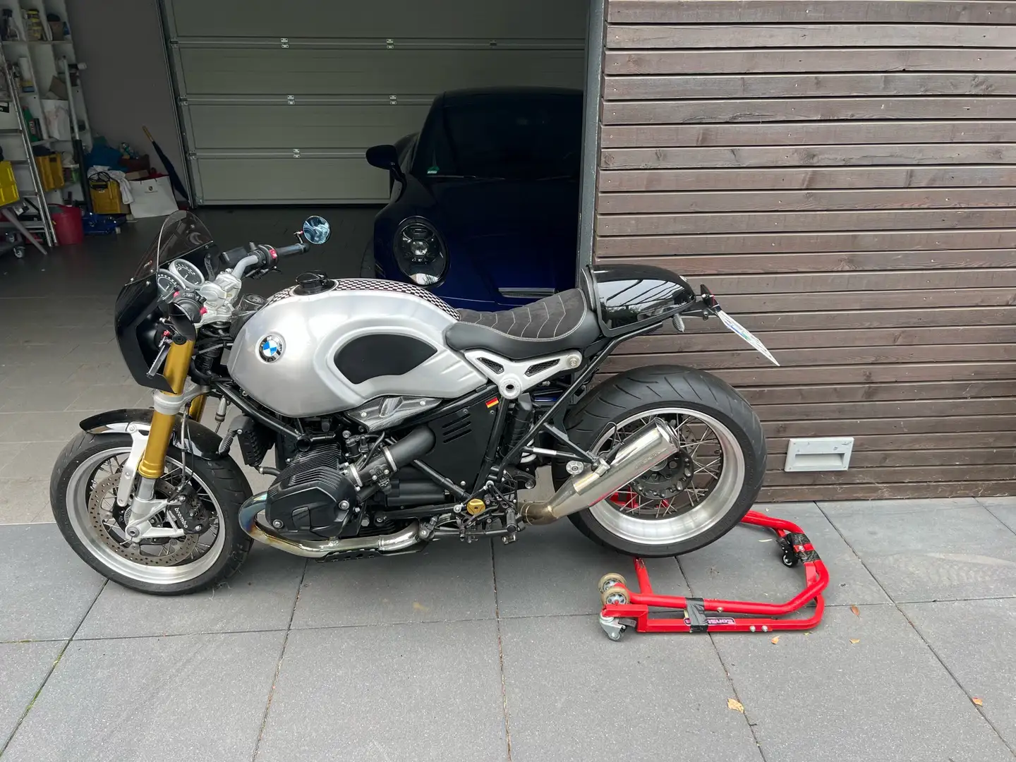 BMW R nineT Schwarz - 2