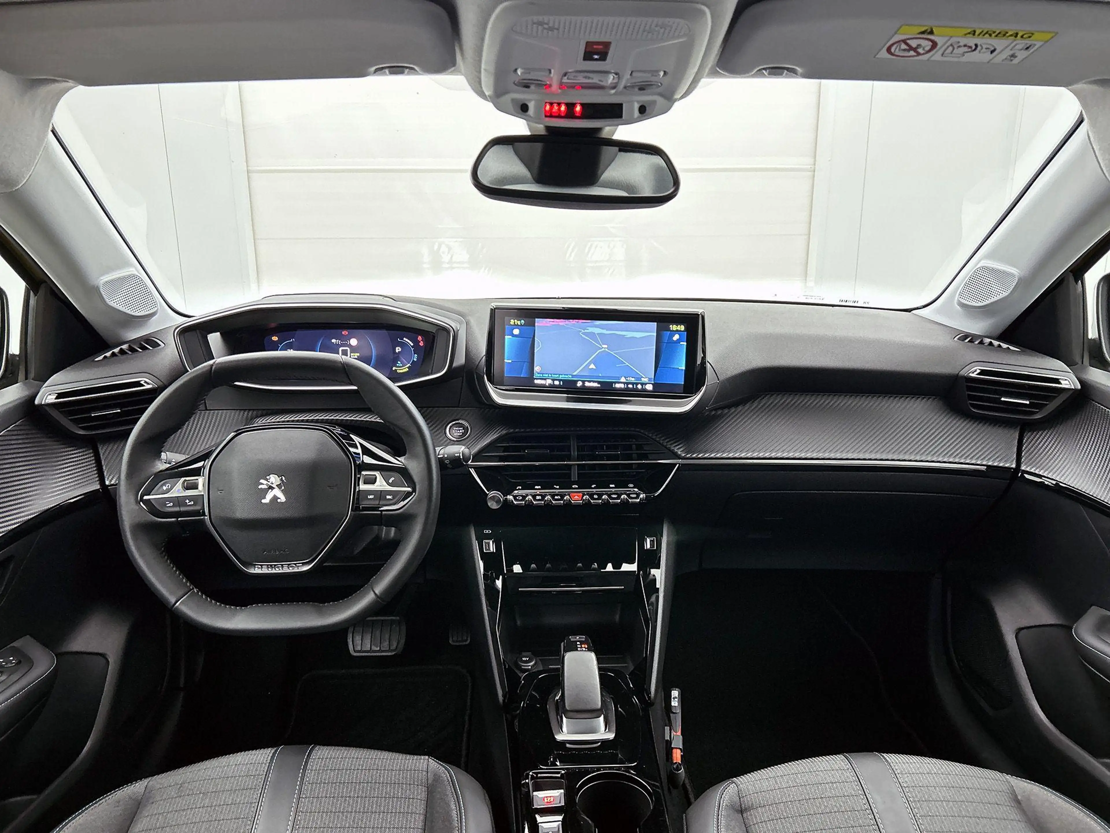 Peugeot e-208 EV Allure Pack 50 kWh 136pk | Accu 91% | Navigatie — photo 13
