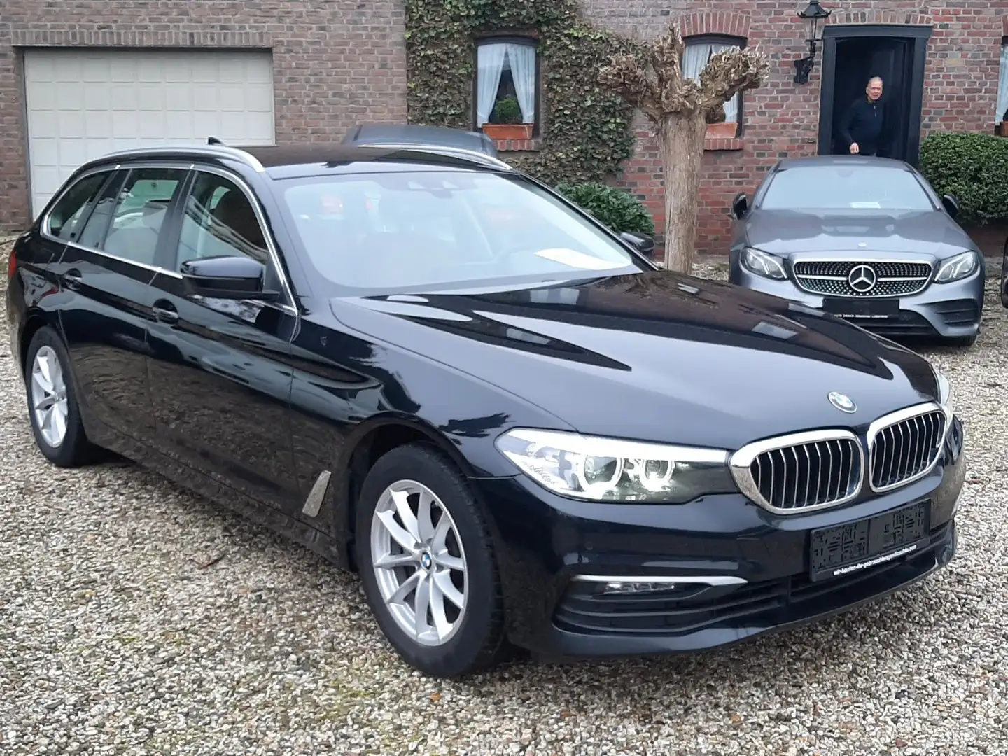 BMW 518 5 combi 2.o D Klima Automatik Face-Lift Černá - 2