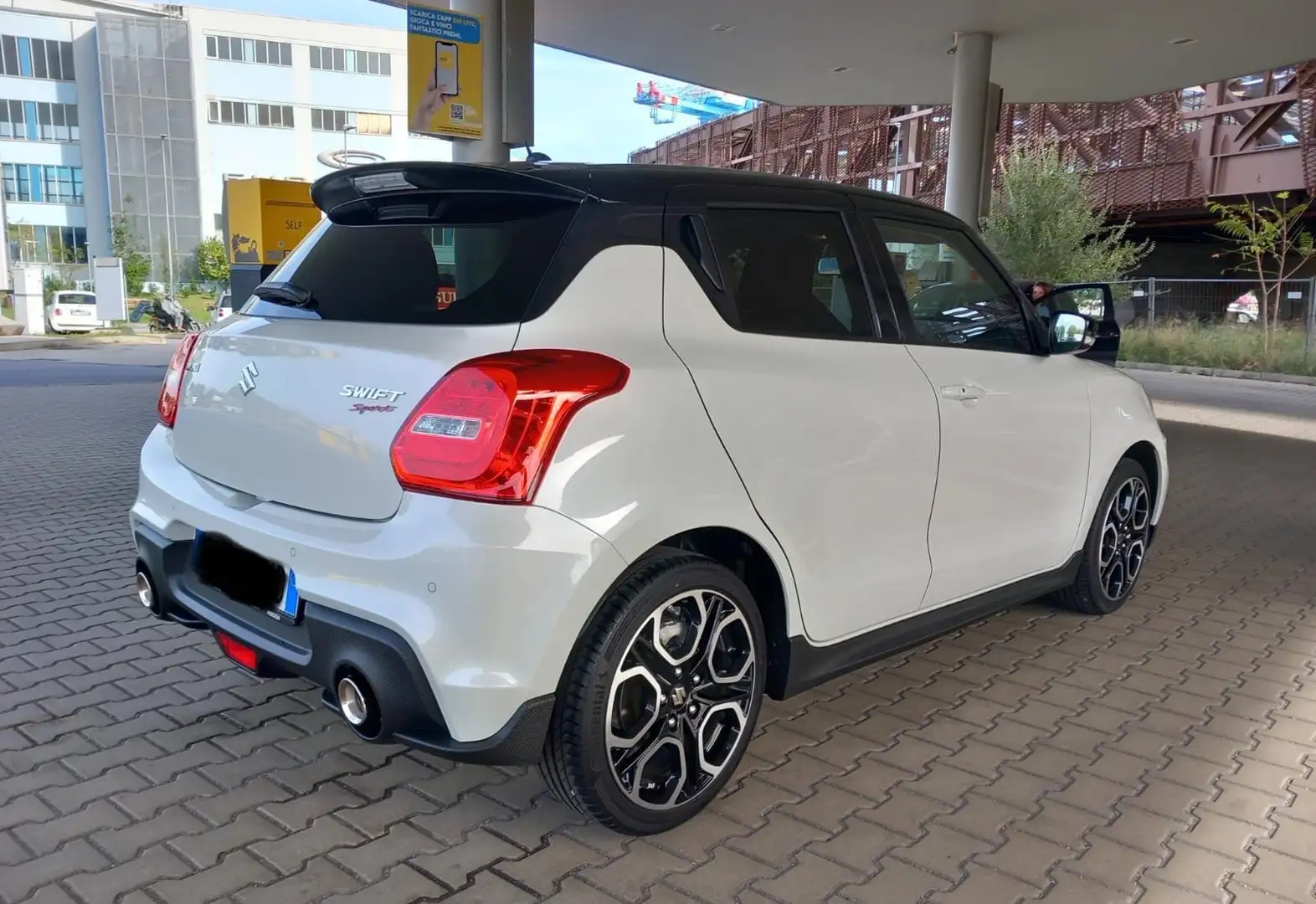 Suzuki Swift Swift VI 2020 1.4h Sport 2wd Bianco - 2