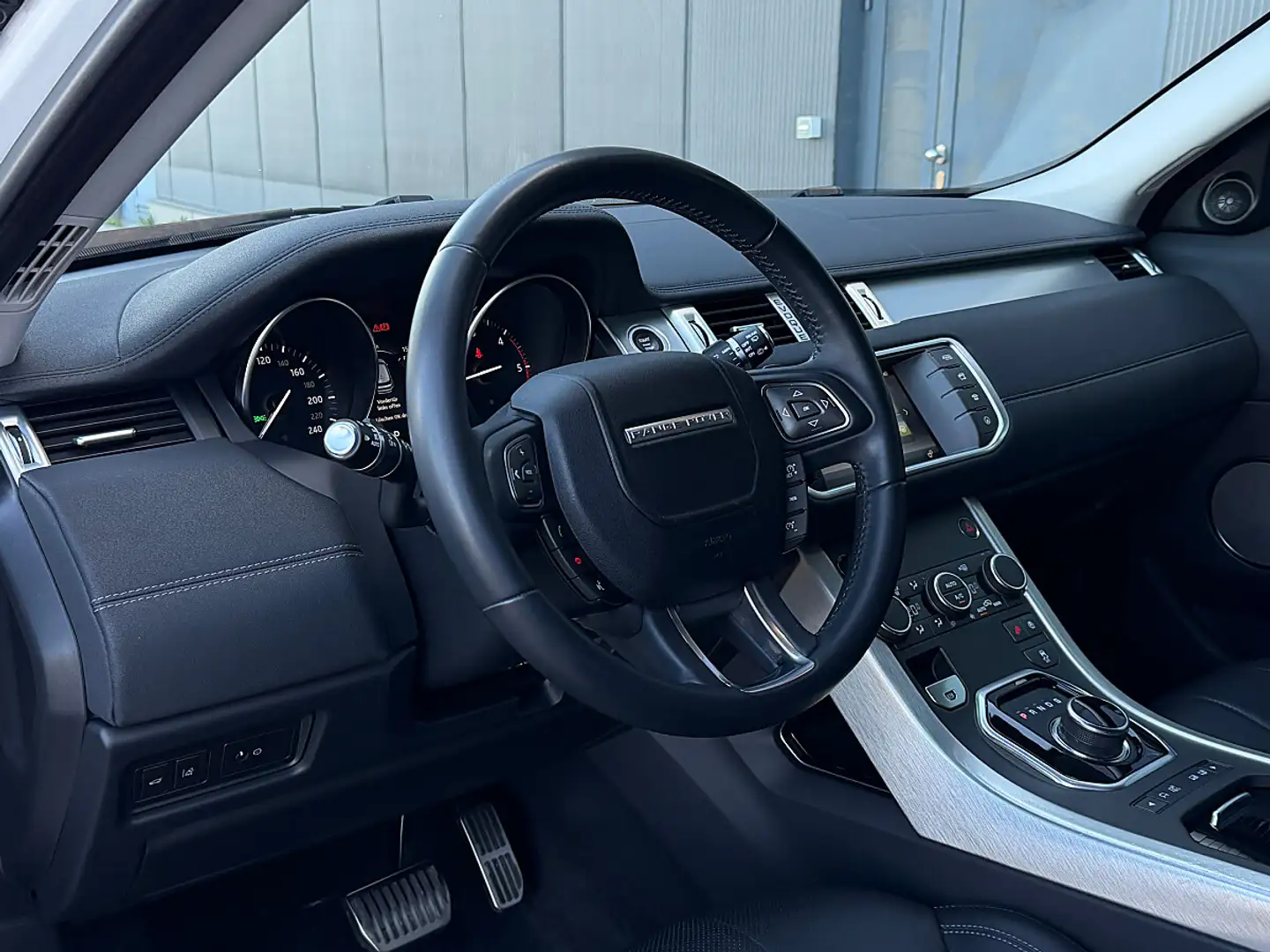 Land Rover Range Rover Evoque // Dynamic // Garantie // Rückfahrkamera Weiß - 2