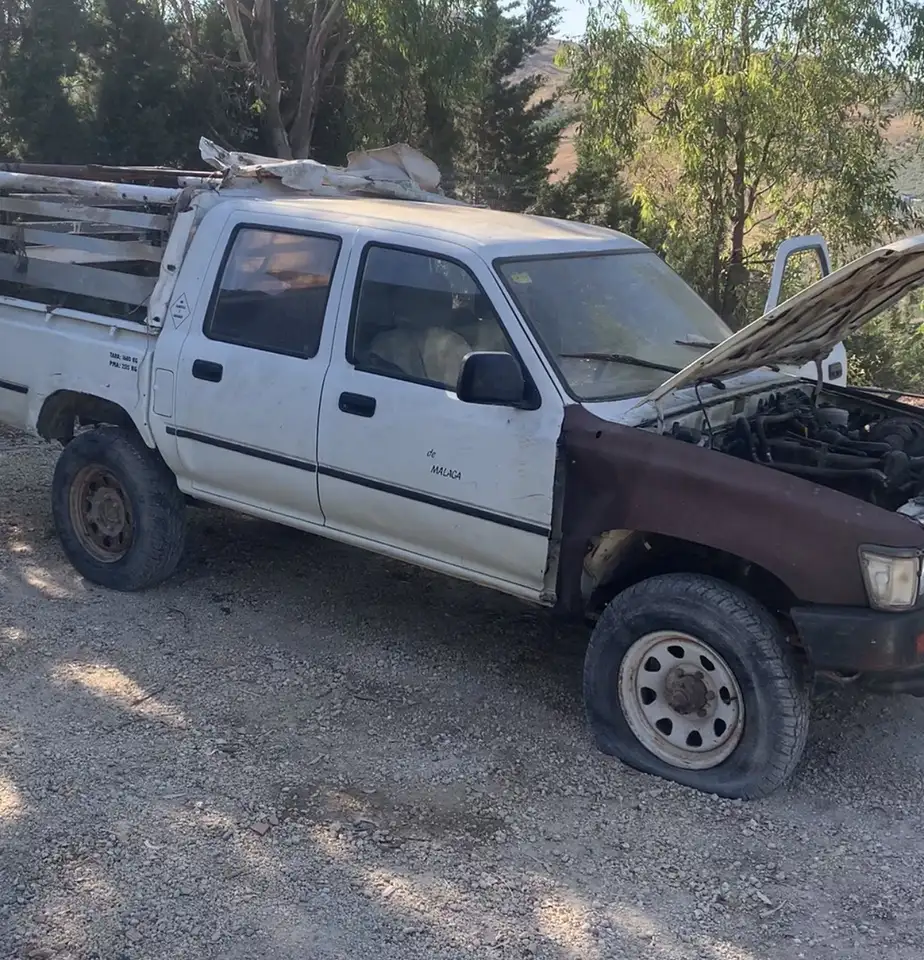 Toyota Hilux 2.5 TD Chasis Cabina, foto 5
