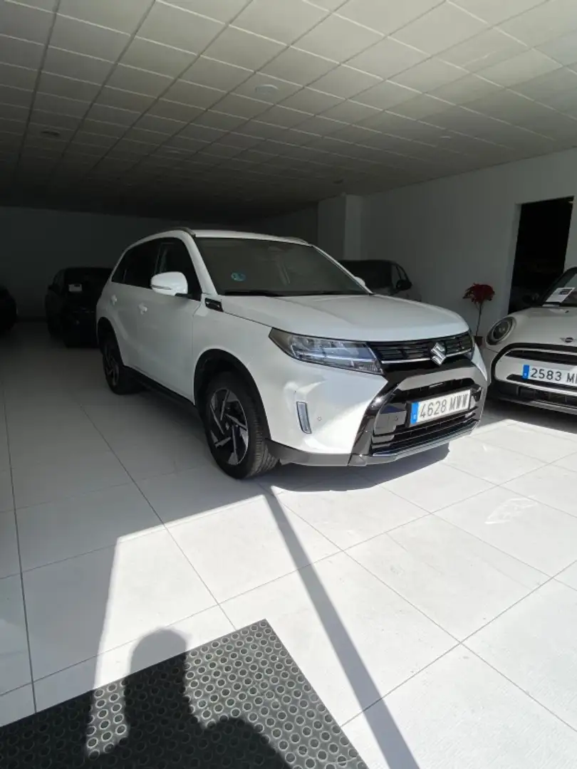 Suzuki Vitara 1.5L Strong Hybrid S3 6AGS Blanco - 1