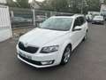 Skoda Octavia Octavia Combi 2.0 TDI 150 ch CR FAP Green Tec Elegance DSG Weiß - thumbnail 2
