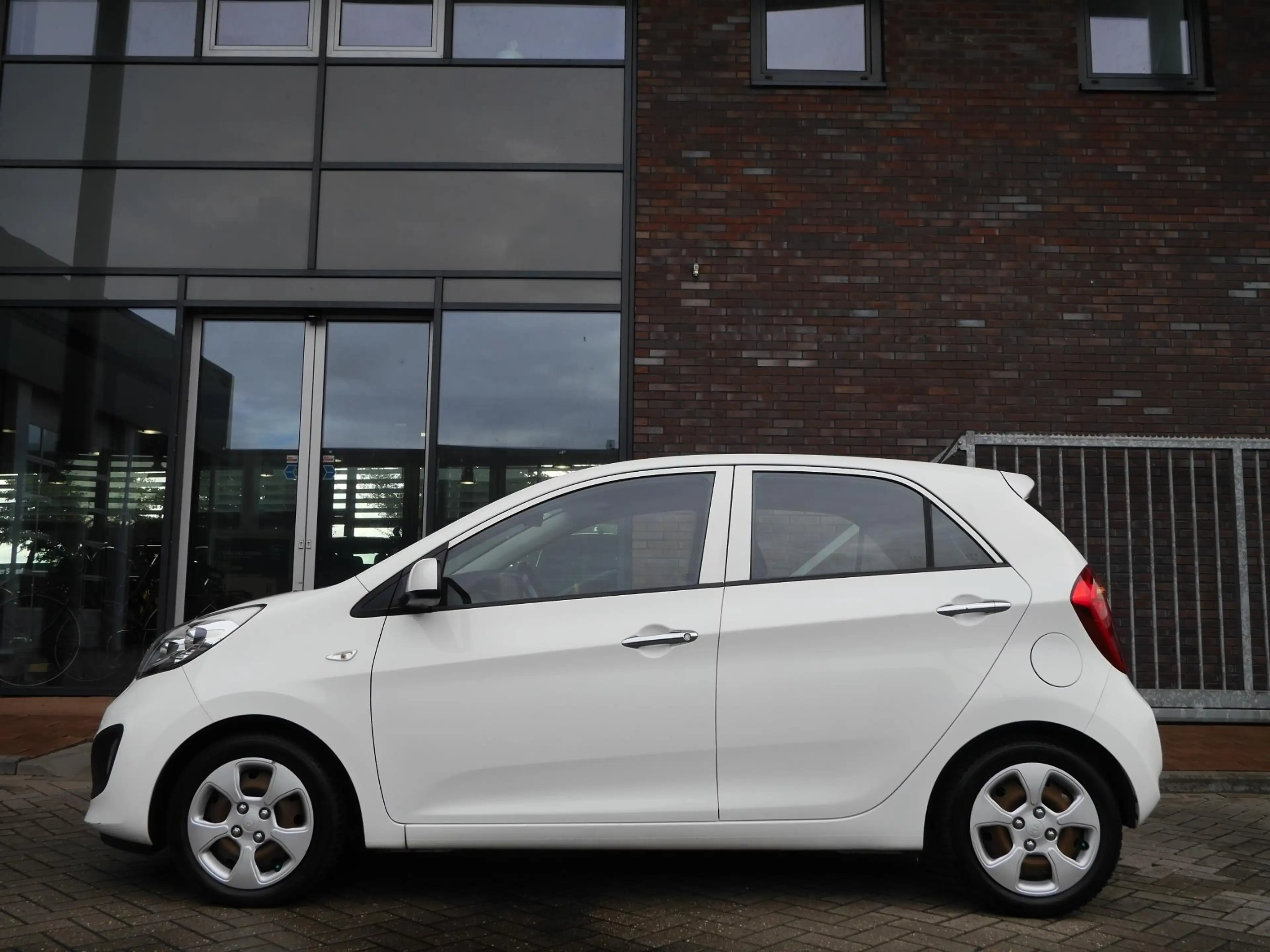 Kia Picanto 1.0 CVVT BusinessLine | Airco | Bluetooth | ECO | — photo 6