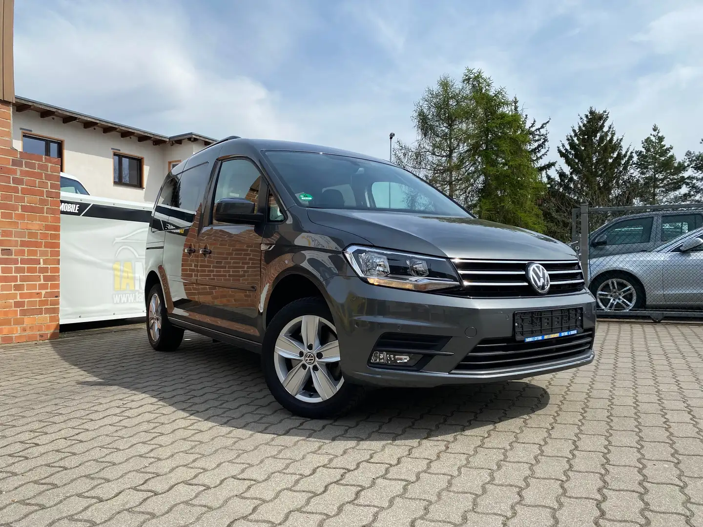 Volkswagen Caddy Automatik Sitzheizung Navi Kamera 2x Schiebetür Grau - 2