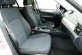BMW X1 sDrive18i 150PK. Navi, Clima, Stoelverw, Park Sens Wit - thumbnail 3