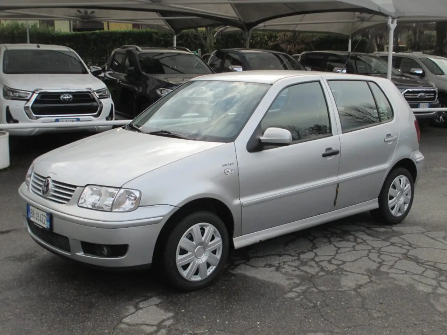 Volkswagen Polo OK NEOPATENTATI !!!1.4 TDI cat 5 porte Comfortline Argent - 1