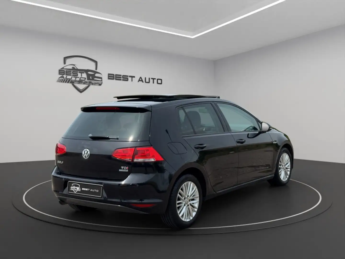Volkswagen Golf 1.6 TDI 105CH BLUEMOTION TECHNOLOGY FAP CUP 5P Zwart - 2