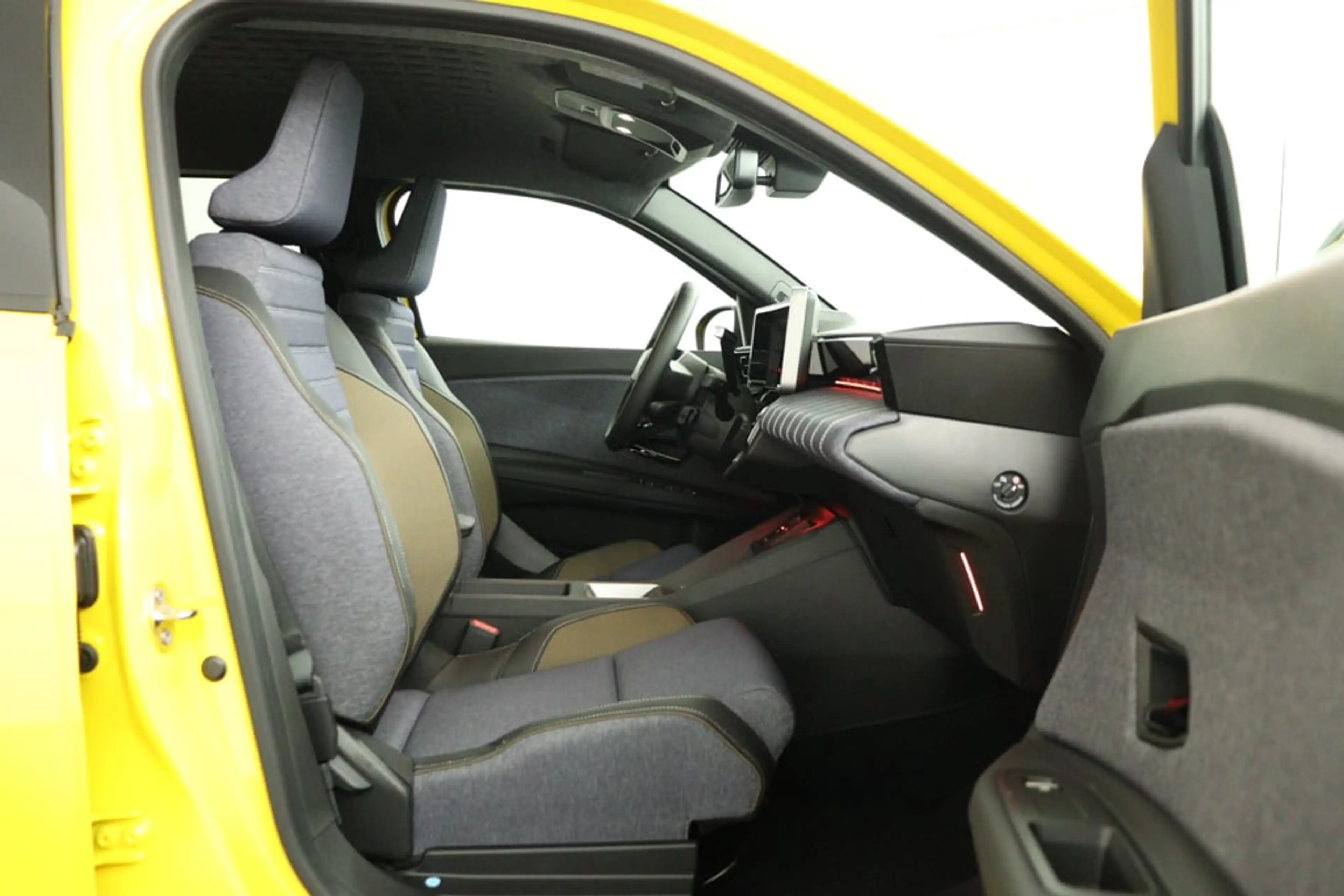 Renault R 5 Techno | Achteruitrijcamera | ISOFIX-bevestigingss — photo 2
