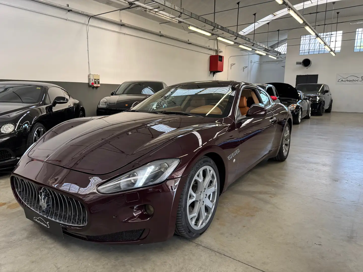 Maserati GranTurismo 4.2 auto TAGLIANDI Rosso - 1