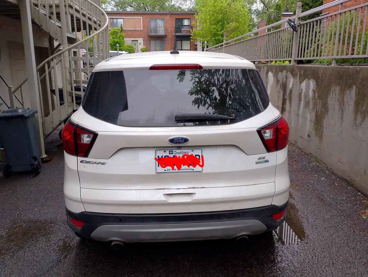 Ford Escape снимка Ford Escape