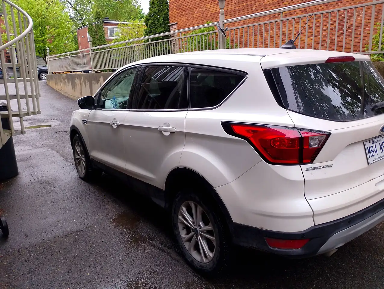 Ford Escape снимка Ford Escape