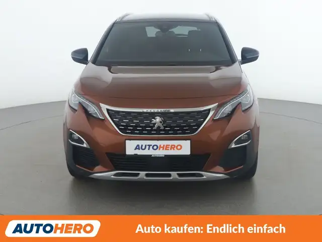 Peugeot 3008 view 9