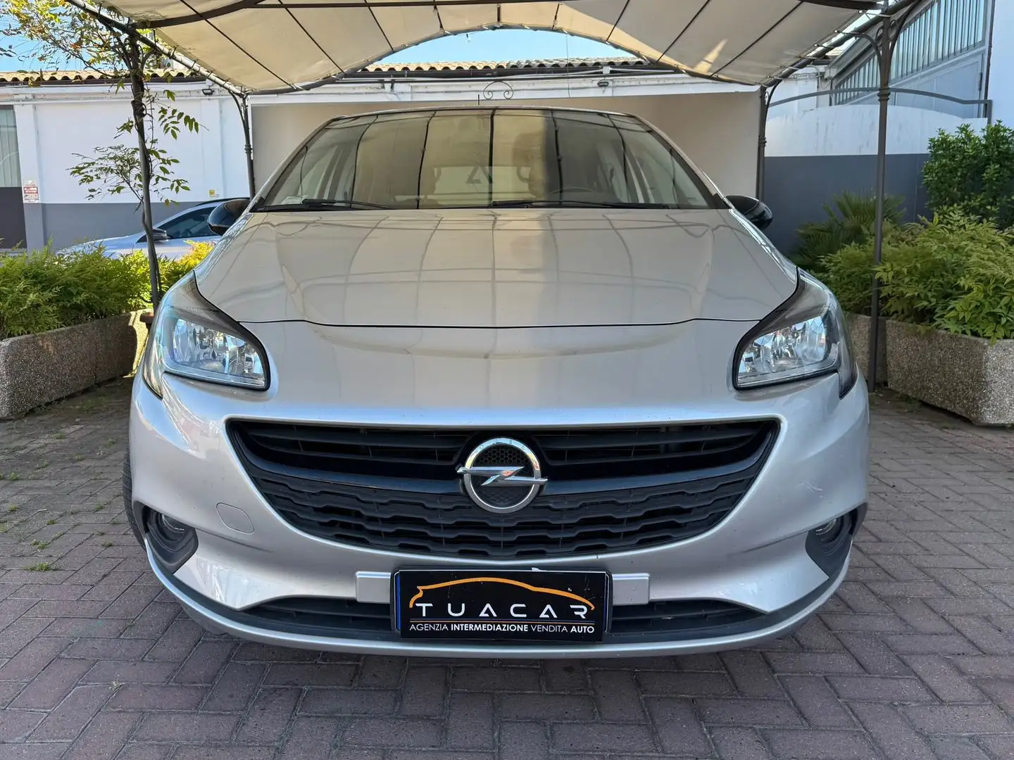 Opel Corsa B-Color 1.2 Grau - 2