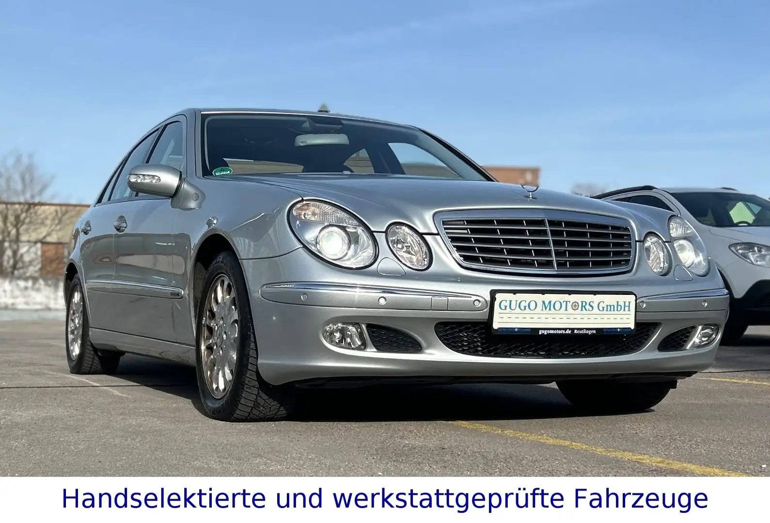 Mercedes-Benz E 320 CDI / 2. Hand / Schiebedach / Leder Argent - 2