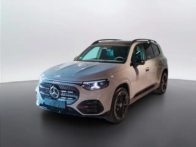 Mercedes-Benz GLB 250 + con tecnologia EQ