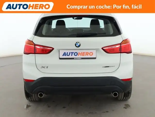 BMW X1 view 5