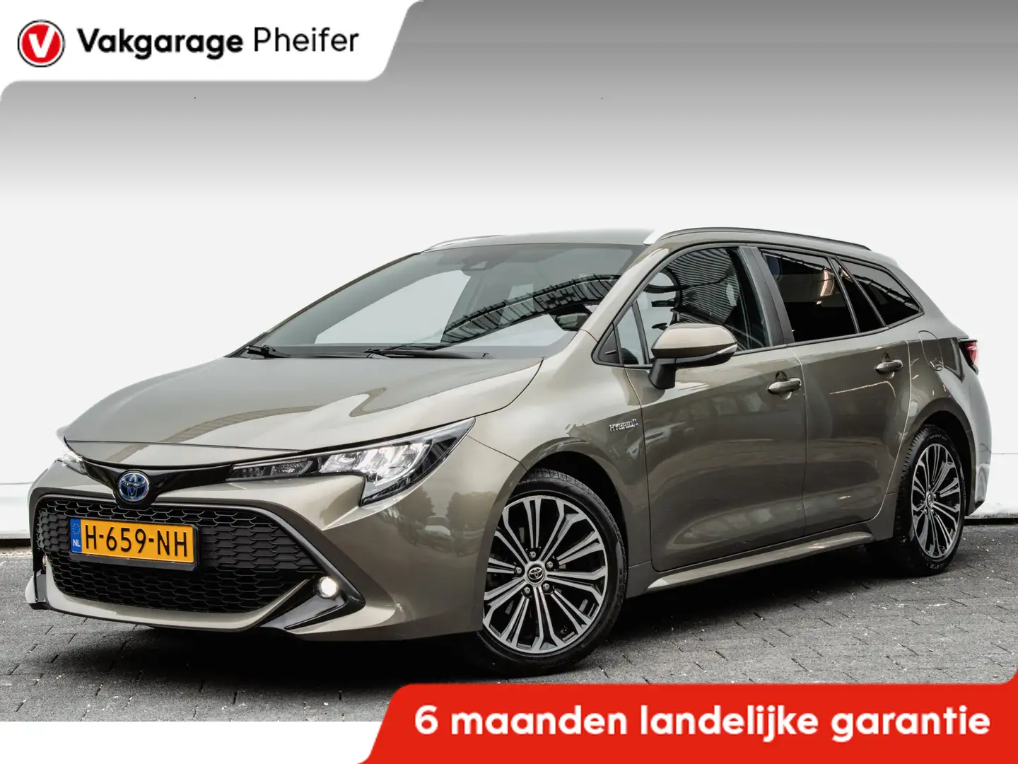 Toyota Corolla Touring Sports 1.8 Hybrid Business Plus Trekhaak/ Groen - 1