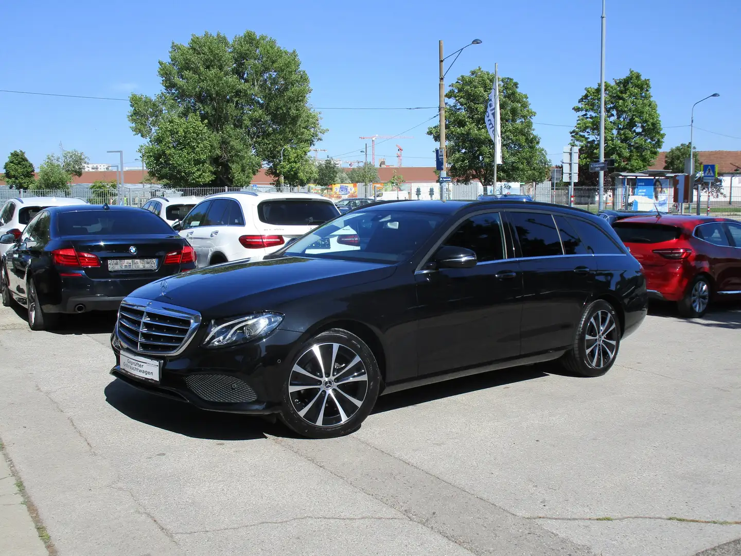 Mercedes-Benz E 220 d T Aut. " Navi, LED, Leder " Schwarz - 2