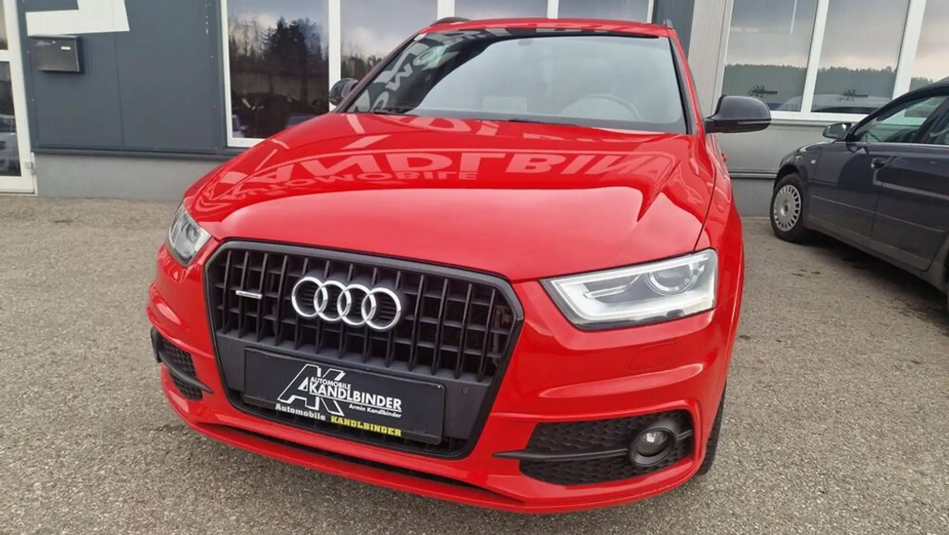Audi Q3 2.0 TDI Quattro S-Line S-Tronic Rouge - 2