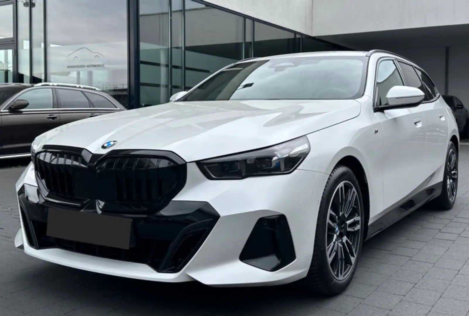 BMW 520 520d 48V sDrive Touring Msport Blanc - 2