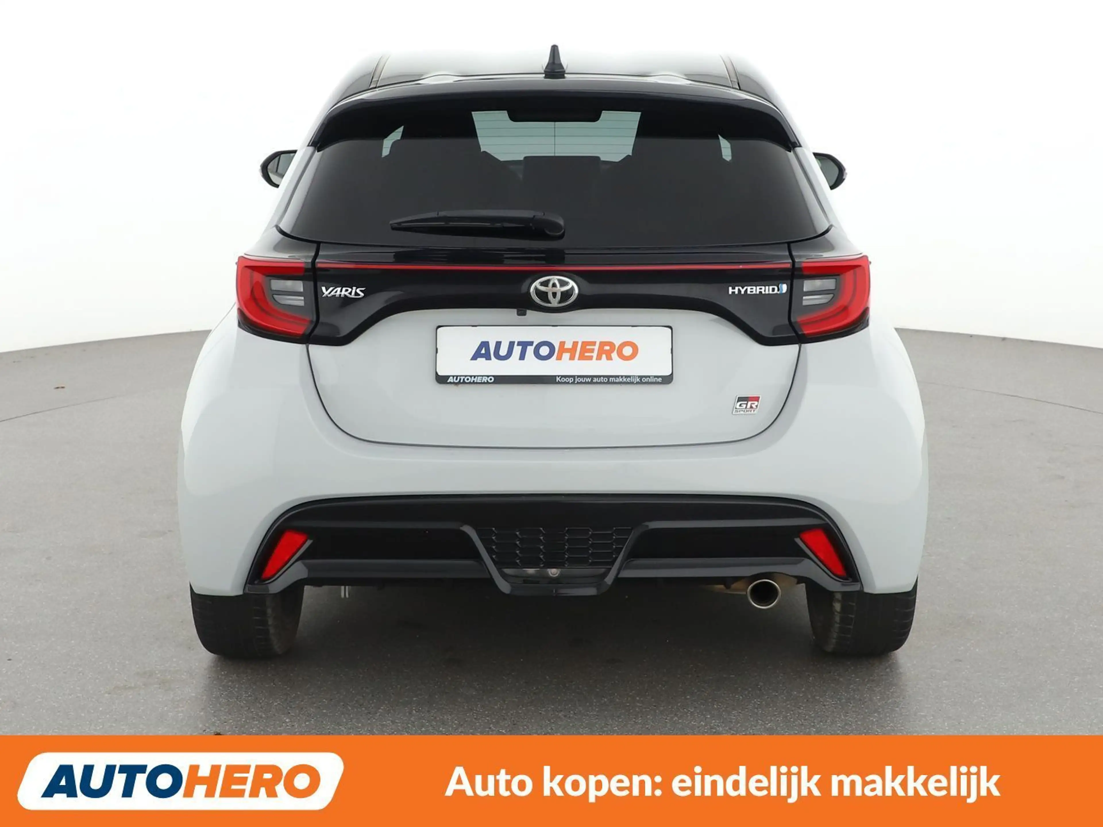 Toyota Yaris 1.5 Hybrid GR Sport — photo 5