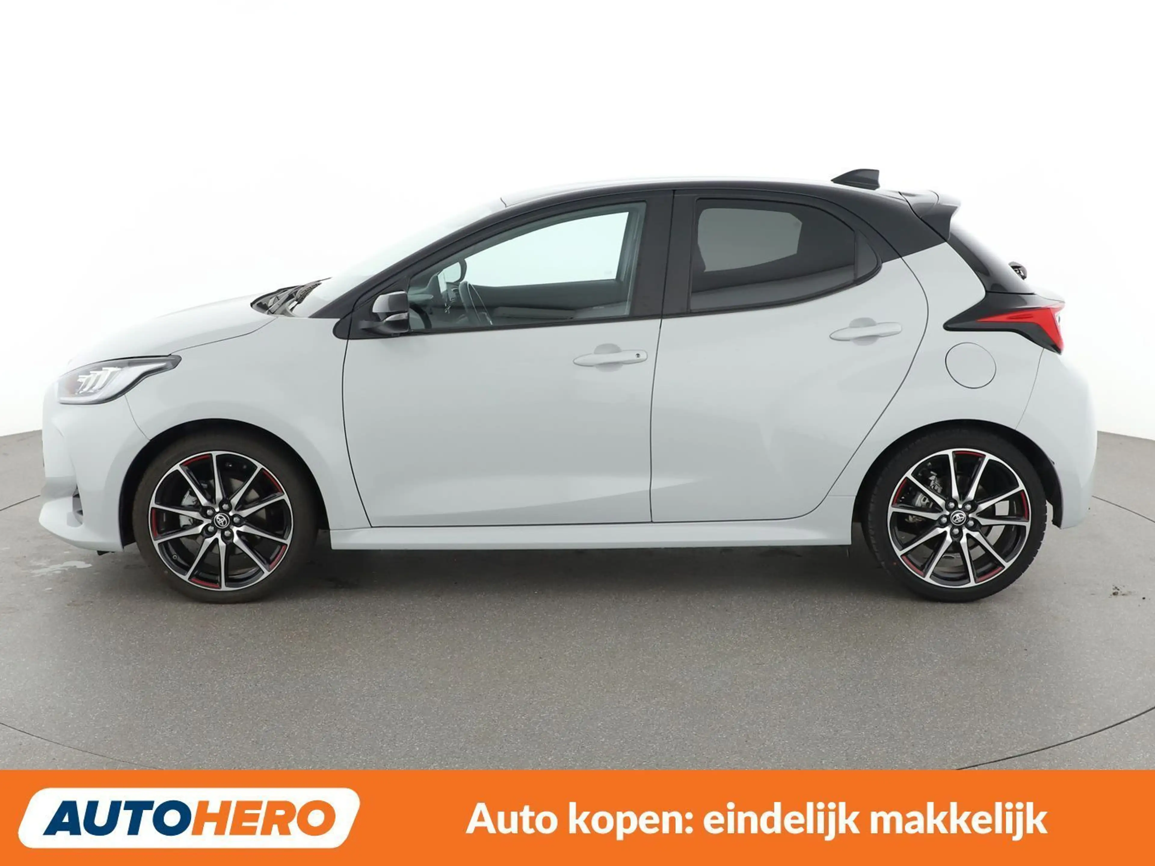 Toyota Yaris 1.5 Hybrid GR Sport — photo 3