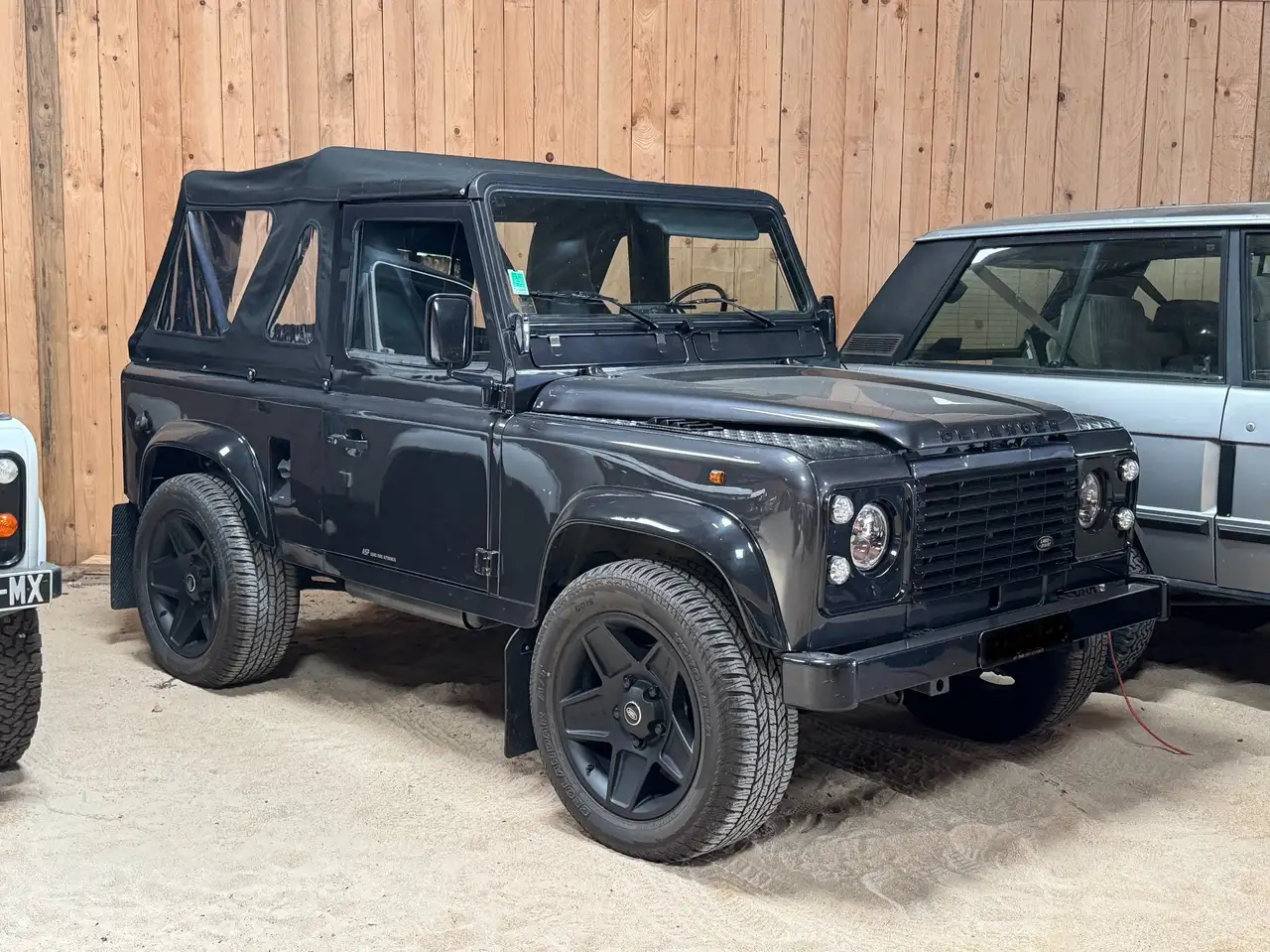 Land Rover DEFENDER 90 V8 CABRIOLET, foto 1