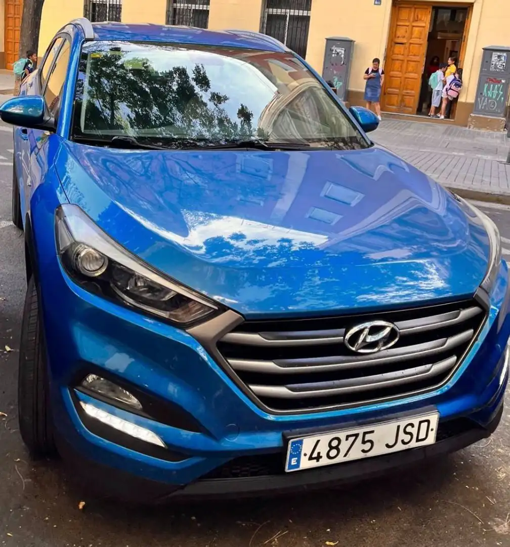 Hyundai TUCSON Essence Tucson 1.6 GDI BD Essence 4x2 131 Azul - 2