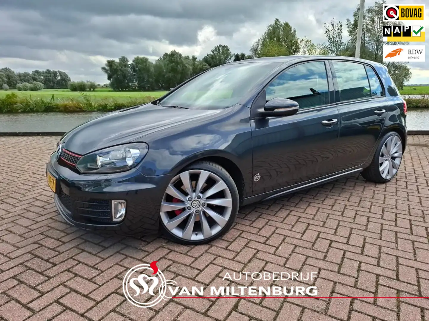 Volkswagen Golf GTI 2.0 NL auto Clima PDC v+a 19inch Grijs - 1