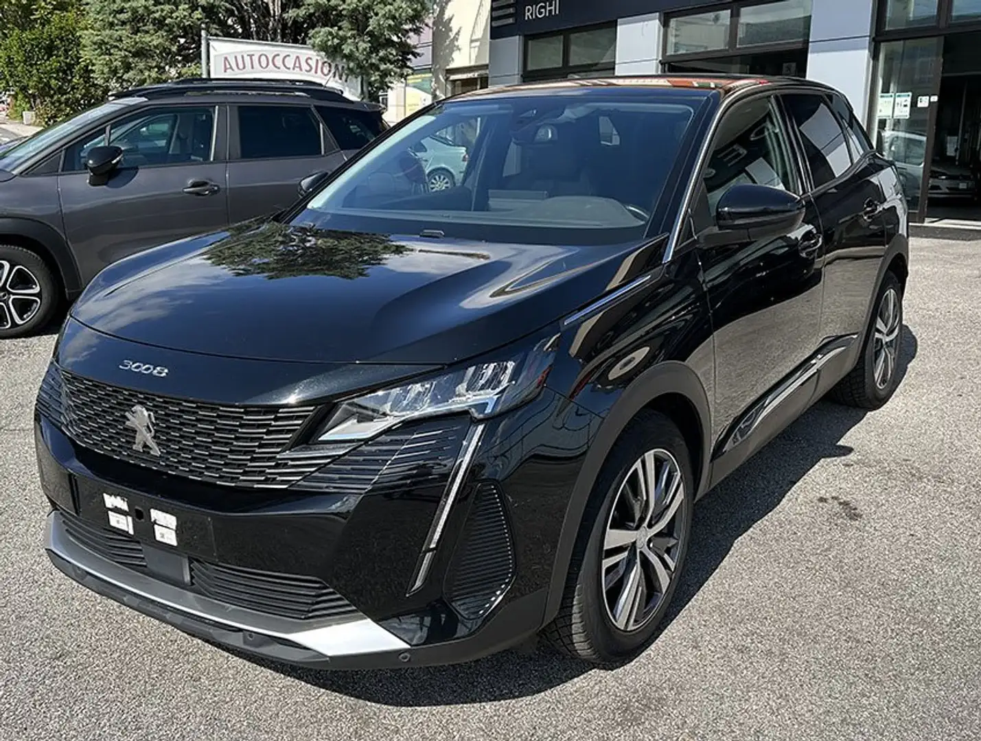 Peugeot 3008 1.5 bluehdi Allure s Schwarz - 2