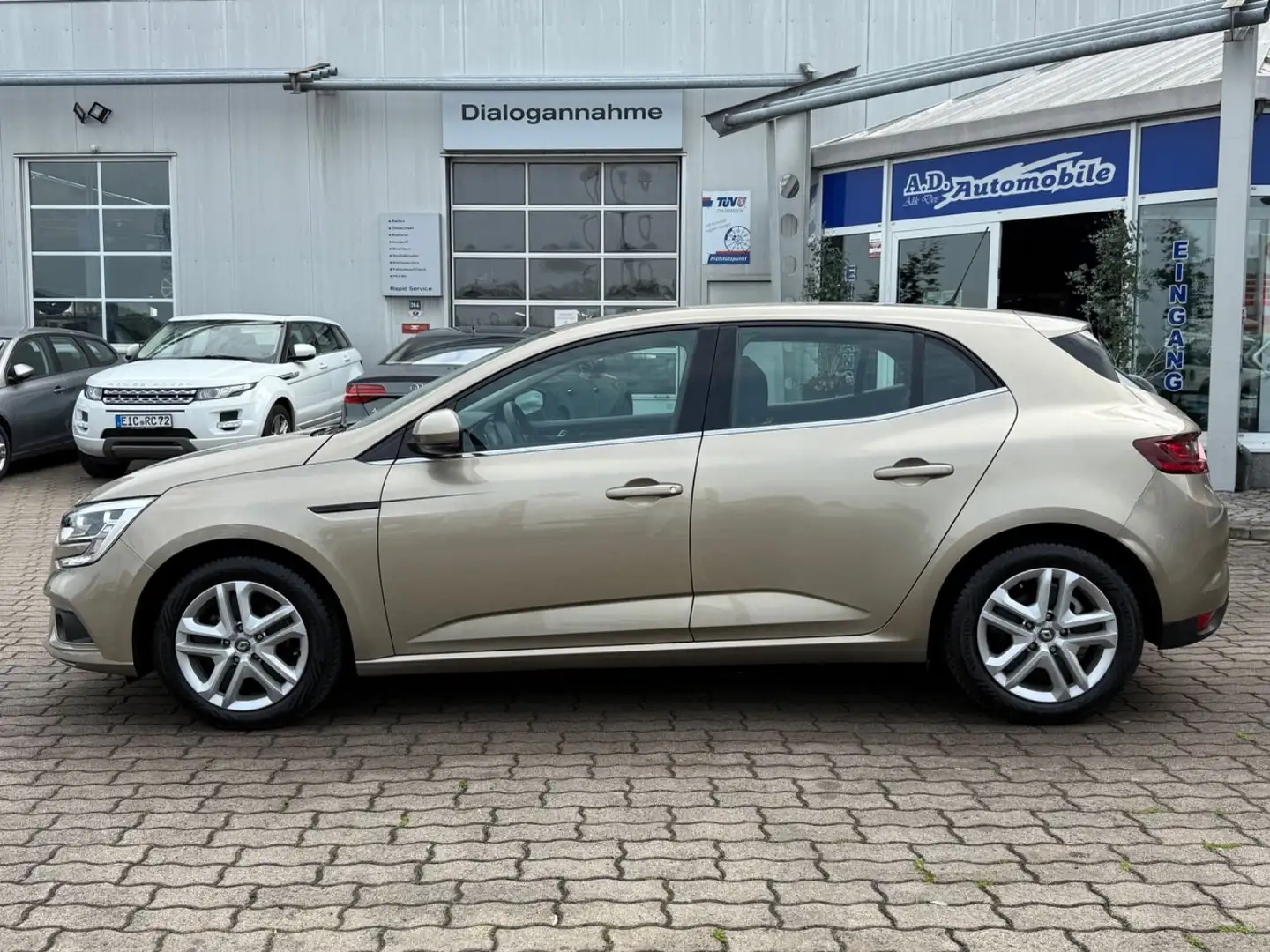 Renault Megane IV Lim. 5-trg. Experience Beige - 2