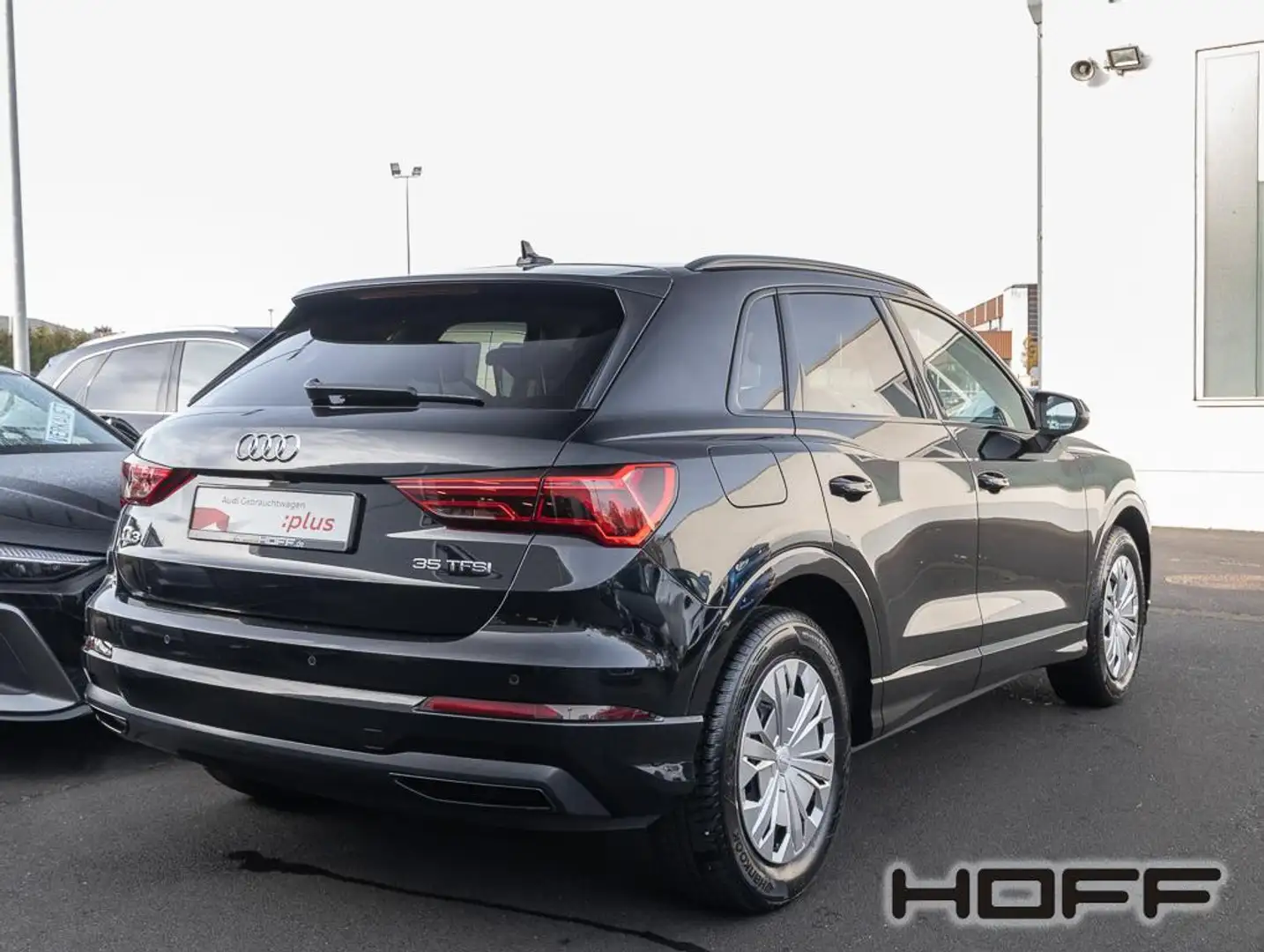 Audi Q3 advanced 35 TFSI Acc Kamera Navi LED Klima App Sh Schwarz - 2