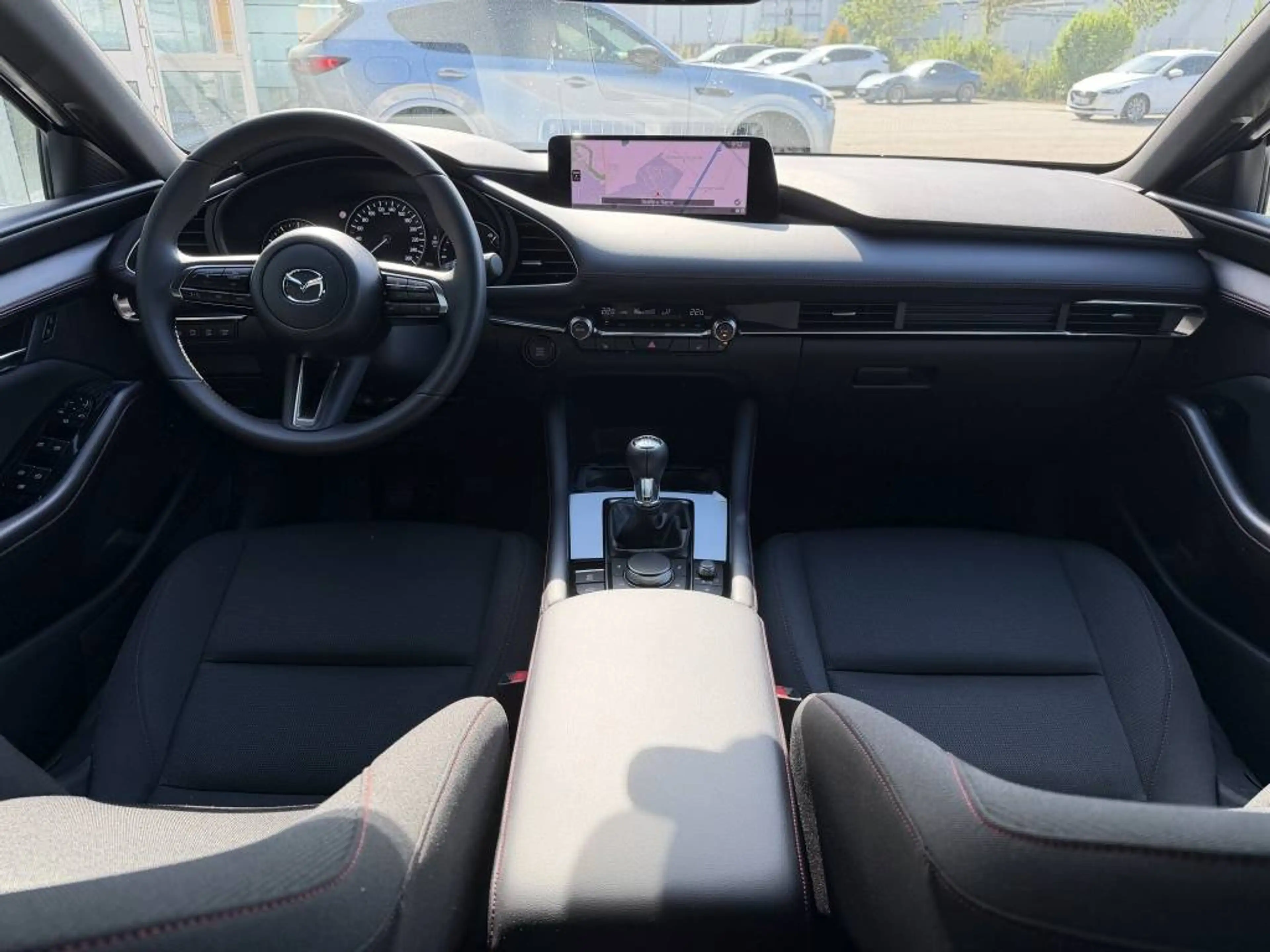 Mazda 3 e-SKYACTIV-G 140 Benziner Homura Navi Carplay Rückfahrkamera Sitzheizung — photo 12