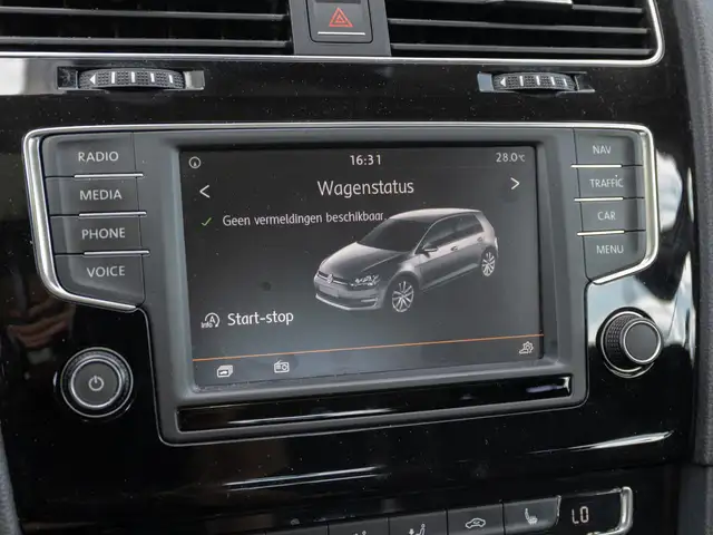 Volkswagen Golf view 30