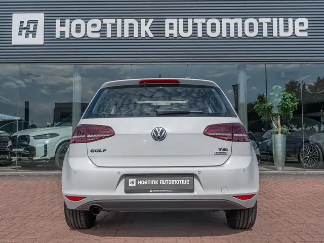 Volkswagen Golf view 10