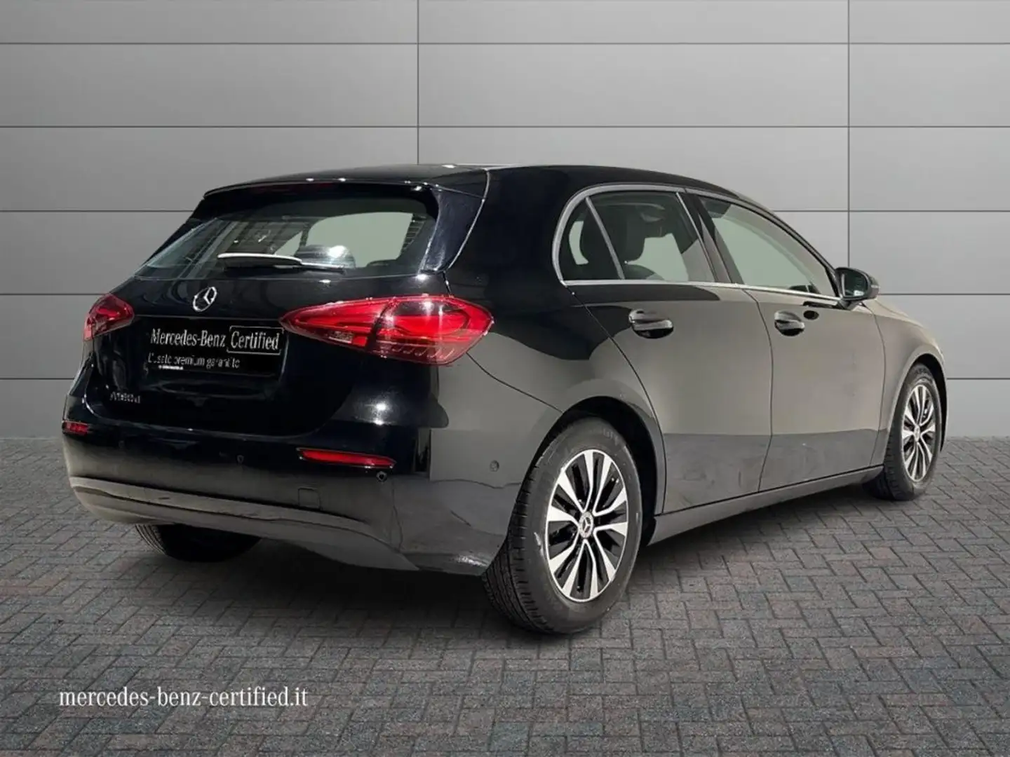 Mercedes-Benz A 180 d Automatic Advanced Negro - 2