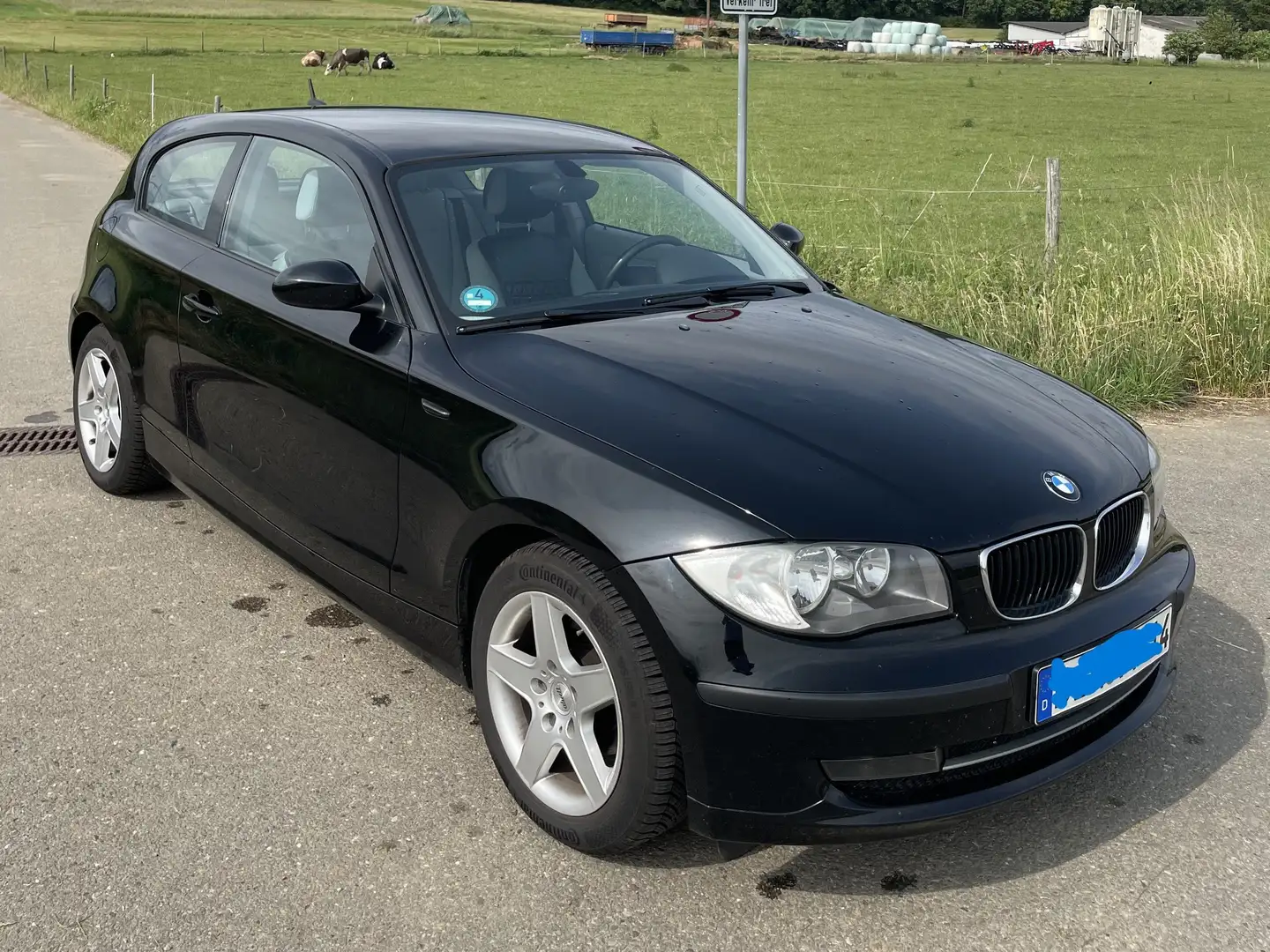 BMW 116 116i Чорний - 1