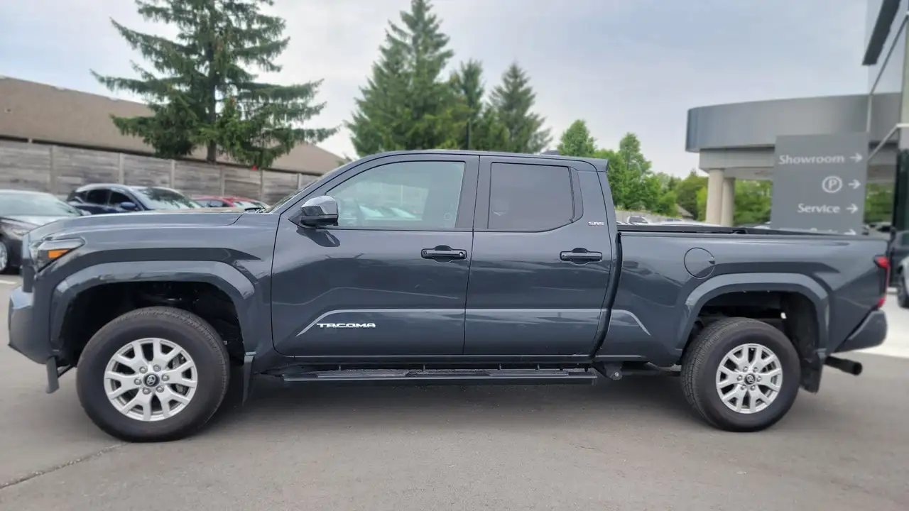 Toyota Tacoma снимка Toyota Tacoma