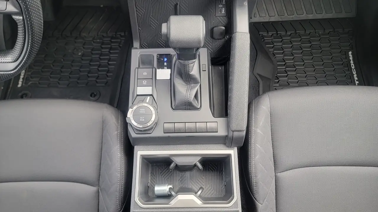 Toyota Tacoma снимка Toyota Tacoma
