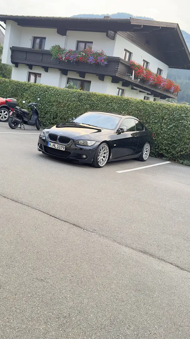 BMW 335 335i Schwarz - 2