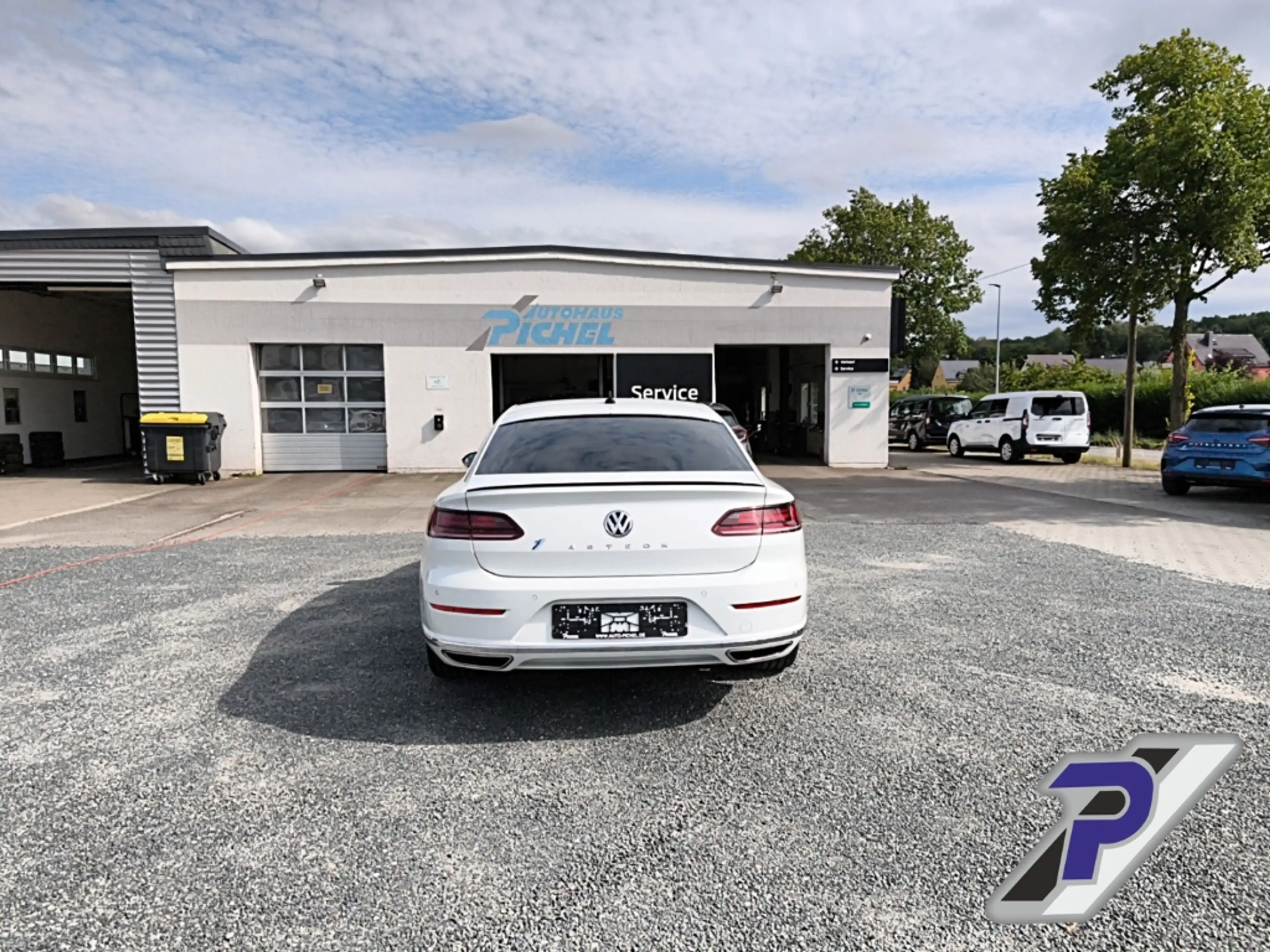 Volkswagen Arteon R-Line AHK+LED-LICHT+NAVI+3-ZONEN-KLIMA — photo 4