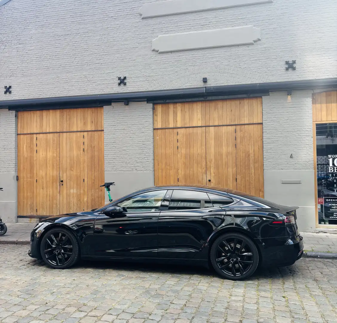 Tesla Model S PLAID Negro - 1