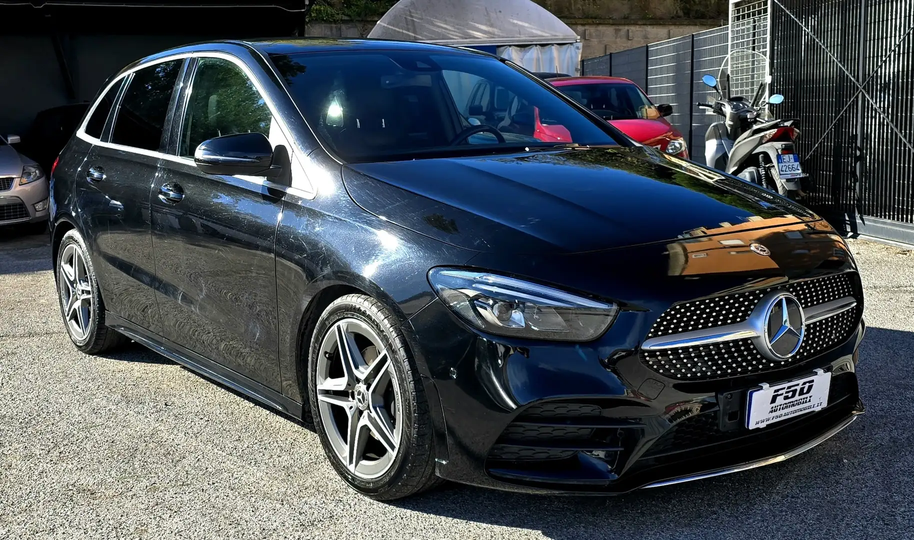 Mercedes-Benz B 180 d Sport AMG Plus Auto - 2