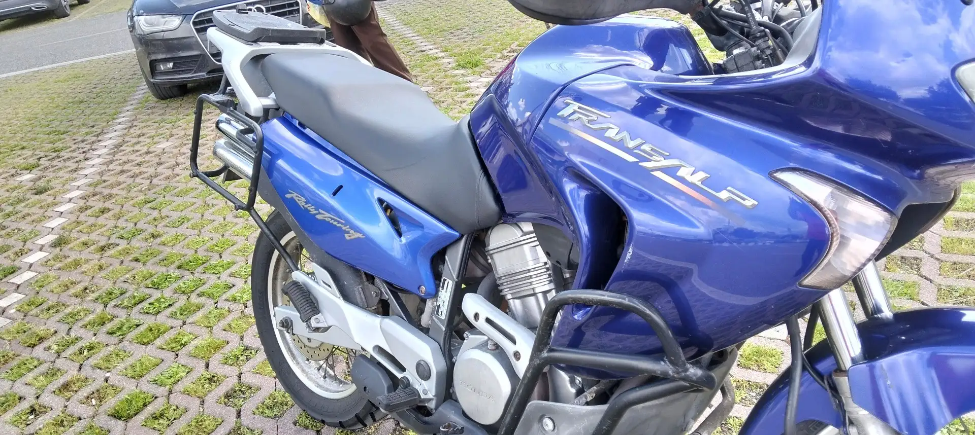 Honda XL 650 Blauw - 2