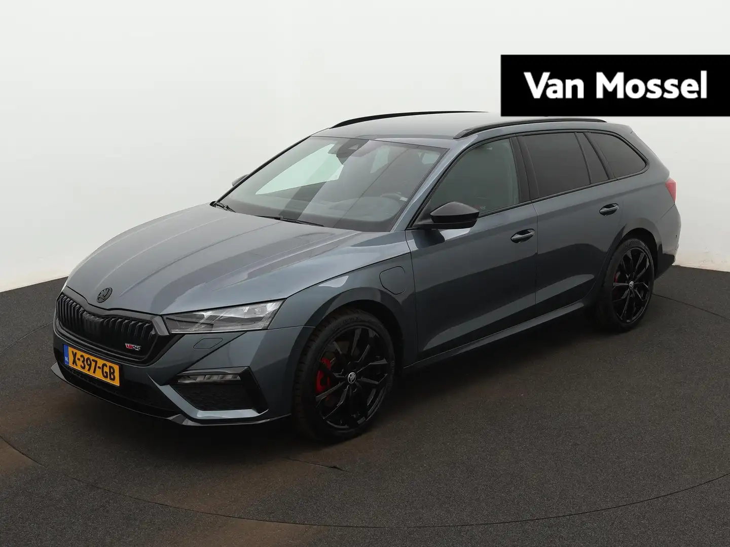 Skoda Octavia Combi 1.4 TSI RS iV PHEV Business | Automaat | Mat Grijs - 1