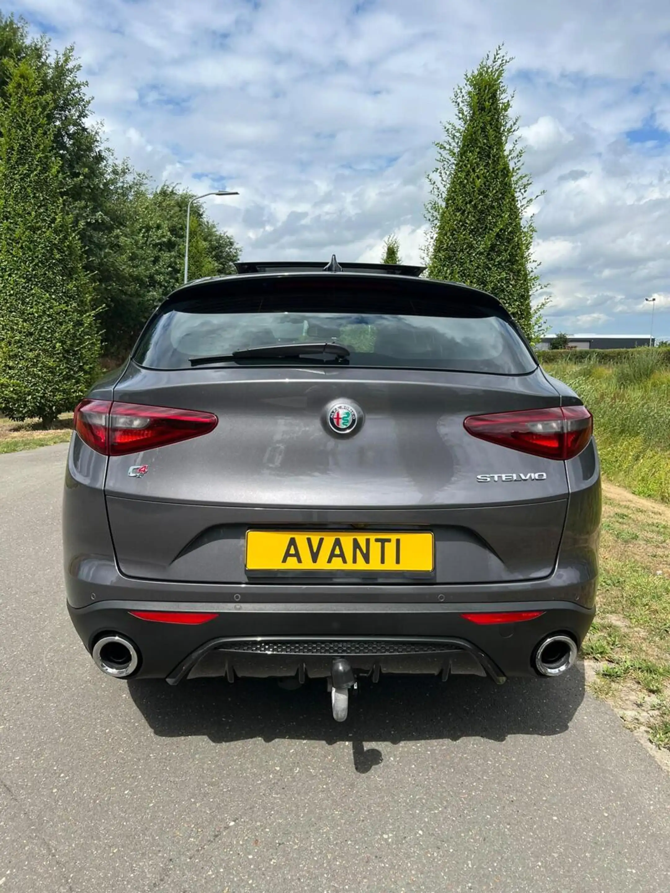 Alfa Romeo Stelvio 2.0t Q4 Veloce, 310pk, panodak, 1ste eig. — photo 4